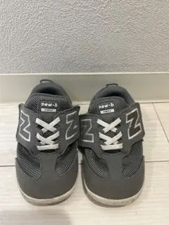 new balance ベビーシューズ 13.5cm グレー