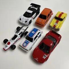 トミカ日本製 赤箱84スカイライン GTR レーシングカルソニック 最安値
