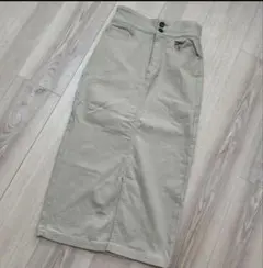 リエンダタイトスカート ボタン付き