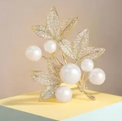 新品❣️パールブローチ　ゴールド　オケージョン　入学式　結婚式【匿名配送】