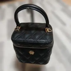 MARY QUANT エナメルショルダーポシェットorハンドバッグ☆ - メルカリ
