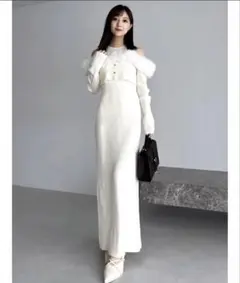 dazzlin オフショルファードッキングニットワンピース　アイボリー