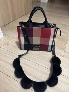 バーバリーブルーレーベル　ファー付きショルダーバッグ