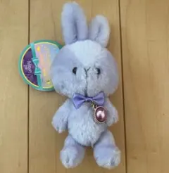 薄紫色ウサギ型ぬいぐるみ