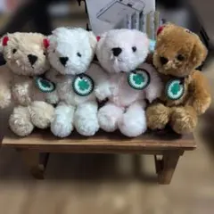 耳にハートがついた ぬいぐるみ　幸せを呼ぶくまさん 4体
