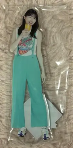 【新品未開封】乃木坂46 五百城茉央 カレンダー アクリルスタンド 夏ver.