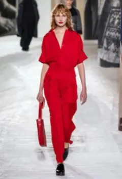 Item thumbnail for item d761e82b-ae01-41c0-9371-3b3ce421bff5