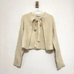 ZARA リボン付きリブ編みカーディガン　ザラ　ニット　白　アイボリー