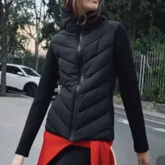 ZARA ダウンジャケットフード付きブラックキルティングベスト