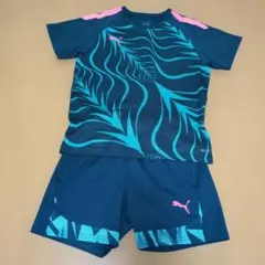 PUMA Tシャツとショートパンツセット 140