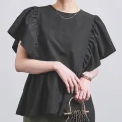 UNITED ARROWS ギャザー フレアスリーブ ブラウスのサムネイル
