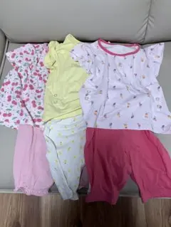 ユニクロ イオン　半袖　ベビーパジャマ　3セット 90サイズ　女の子