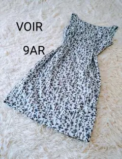 【 VOIR 三陽商会 】花柄 ノースリーブ ひざ丈ワンピース 9AR
