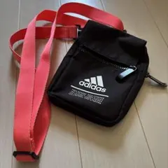 匿名配送　adidas ショルダーバッグ 黒