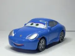 トミカ　カーズ　サリー（スタンダードタイプ）