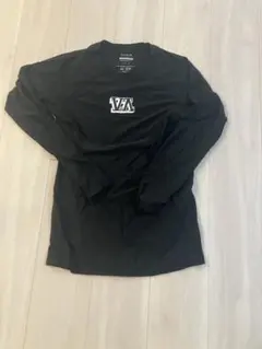 RVCA ブラック ロングスリーブ ラッシュガードのサムネイル