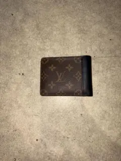 Louis Vuitton 二つ折り財布 モノグラム