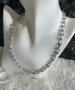 ⭐︎新品未使用⭐︎ ハードウェア Uチェーン U字 ネックレス シルバー