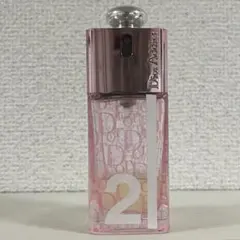 2025年最新】dior 香水 アディクト2の人気アイテム - メルカリ