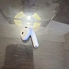 AirPods4 本体 ホワイト 片耳 R