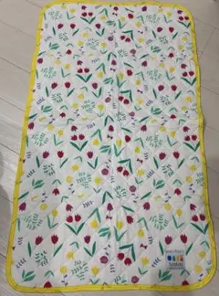 Item thumbnail for item 5452aaf5-e1b3-4292-86f6-e2d07e3d80bd