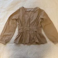 PAGEBOY ベージュ 長袖ブラウスのサムネイル