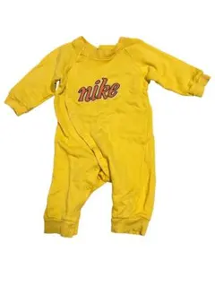 Nike ロンパース 黄色