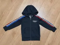 adidas フード付きトレーナー