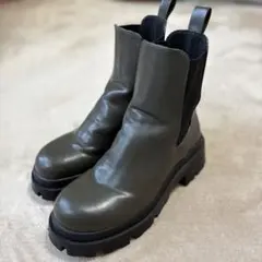 ZARA ショートブーツ トラックソール サイドゴアブーツ カーキ