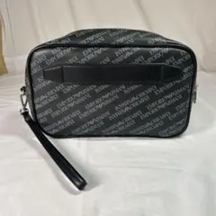 【sr/1.9/5】EMPORIO ARMANI ブラック クラッチバッグ