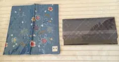 【新品】花柄 青色 ハンカチ 100%ポリエステル マスクケース 2個セットのサムネイル