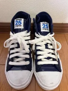 adidas originals スニーカー 23cmのサムネイル