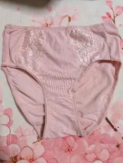 Item thumbnail for item 414d7a32-15a4-4e9b-a9d5-5db96da2e97d