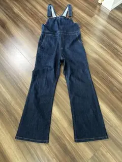 GU ダークデニム サロペット