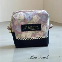 Item thumbnail for item ea05e53e-ce16-4cb8-ba95-4083cfddb266