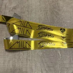 M!LK シャカリキレボリューション　銀テープ　落下物