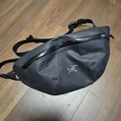 ARCTERYX Granville ボディバッグ　オレンジ　solaris Amazon.co.jp: Arc'teryx Granville クロスボディバッグ | 万能耐候性