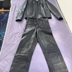 ブラックレザーライダースジャケットとパンツセット