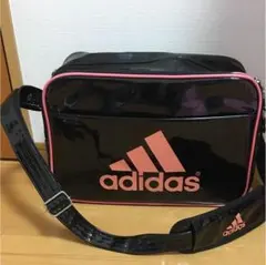 アディダスエナメルバッグ