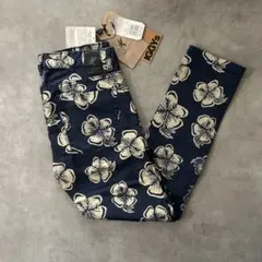 新品 タグ付 One Tea spoon ハイビスカス 柄 パンツ ネイビー