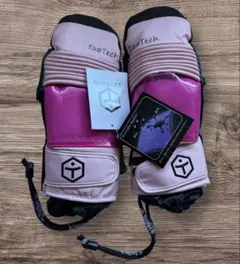 Item thumbnail for item 62685767-d273-4bfa-986d-42c10ca0b9ed