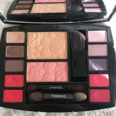CHANEL シャネル メイクパレット