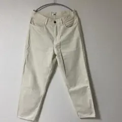 UNIQLO U ワイドフィットカラージーンズ　30サイズ