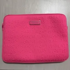 ピンク ノートPC