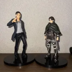 進撃の巨人　フィギュア