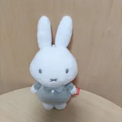 ミッフィー ぬいぐるみ グレーのサムネイル