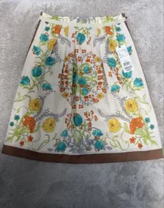 SunaUna スーナウーナ　スカート　新品タグ付きのサムネイル