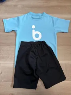 ビーマスポーツ　Tシャツ＆黒パンツセットのサムネイル