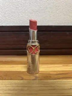 イヴ・サンローラン　リップ