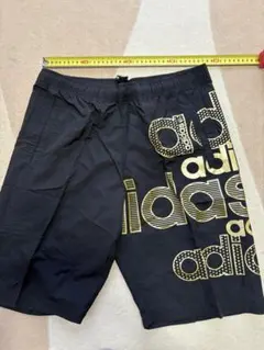 adidas ロゴプリント ショートパンツ 黒フリー新品未使用